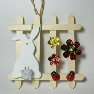 Πασχαλινό διακοσμητικό καδράκι με κουνελάκι από πηλό